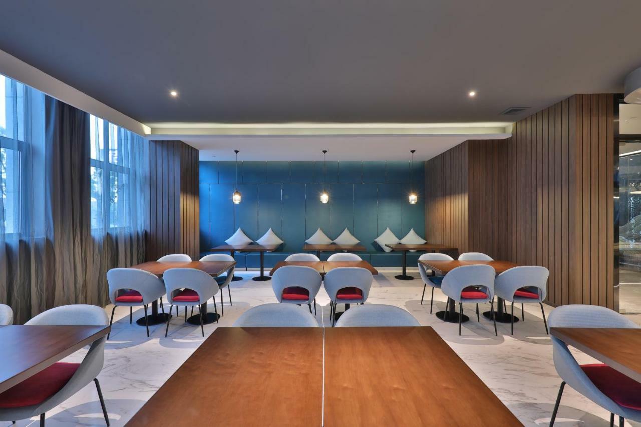 Orange Hotel Shanghai Pudong Airport Экстерьер фото