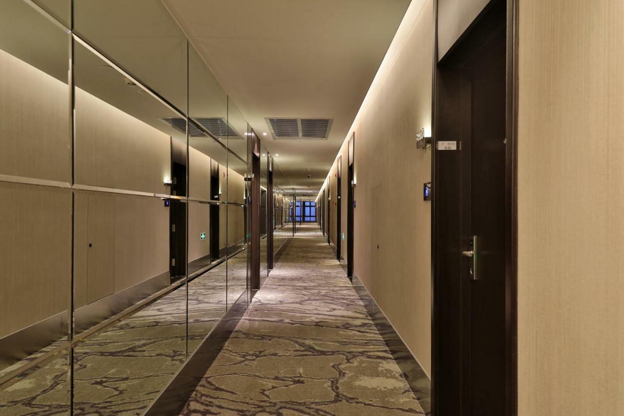 Orange Hotel Shanghai Pudong Airport Экстерьер фото